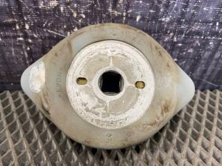 Подушка КПП Volkswagen Passat 2004