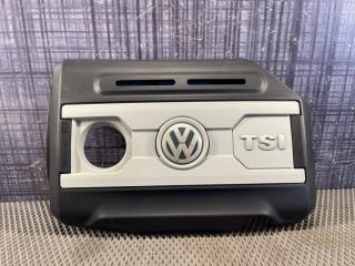 Декоративная накладка двигателя Volkswagen Passat Variant 2010