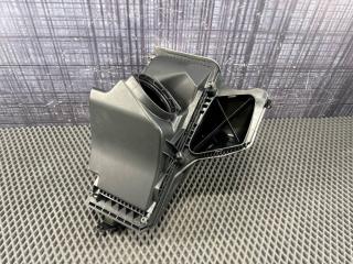 Корпус воздушного фильтра AUDI A4 2008