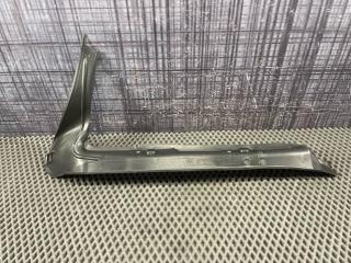 Пыльник крыла передний правый AUDI A4 2008