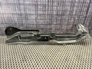 Пыльник крыла передний правый AUDI A4 Avant 2004