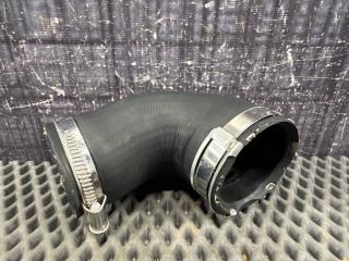 Патрубок интеркуллера Volkswagen Tiguan 2013 контрактная Патрубок интеркуллера Volkswagen Tiguan 2013