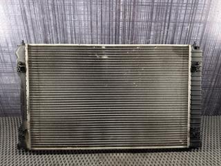Радиатор ДВС AUDI A4 Avant 2004