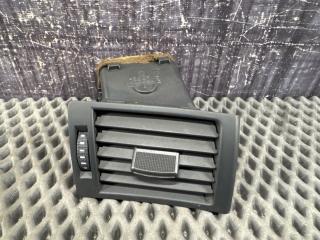 Воздуховод передний правый AUDI A4 Avant 2004