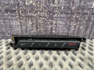 Кнопка памяти сиденья левая AUDI Q7 2007