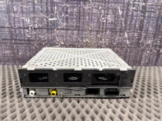 Блок управления сигнала магнитолы AUDI Q7 2007