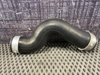 Патрубок интеркуллера Volkswagen Passat Variant 2010 контрактная Патрубок интеркуллера Volkswagen Passat Variant 2010