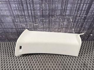 Обшивка салона правая Volkswagen Passat Variant 2010