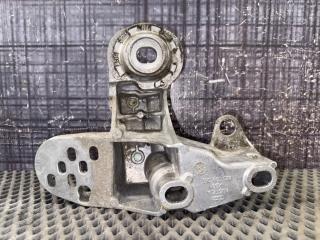 Кронштейн двигателя левый AUDI A4 2004