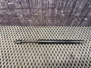 Амортизатор багажника AUDI A4 2004