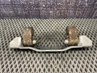 Крепление глушителя AUDI A4 2004