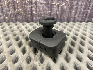 Подушка радиатора AUDI A4 2006