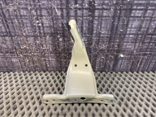 Крепление крыла переднее правое AUDI A4 2006