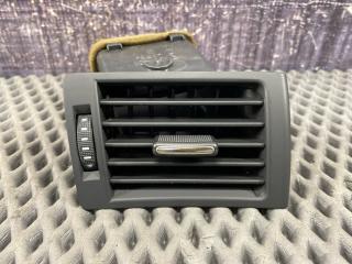 Воздуховод передний правый AUDI A4 2003