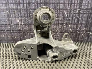 Кронштейн двигателя левый AUDI A4 2003