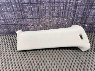 Обшивка салона левая Volkswagen Passat Variant 2008