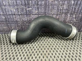 Патрубок интеркуллера Volkswagen Passat Variant 2008 контрактная Патрубок интеркуллера Volkswagen Passat Variant 2008