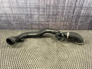 Патрубок интеркуллера Volkswagen Tiguan 2013 контрактная Патрубок интеркуллера Volkswagen Tiguan 2013