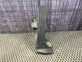 Педаль газа Volkswagen Passat CC 2013