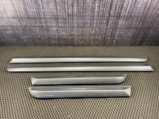 Молдинг на дверь AUDI A4 Avant 2004