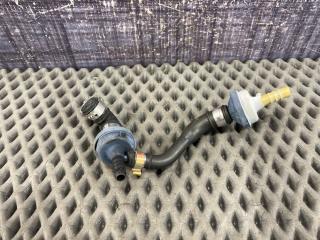 Клапан воздушный AUDI A4 Avant 2004