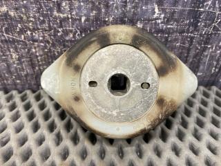 Подушка КПП Volkswagen Passat Variant 2000