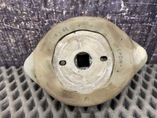 Подушка КПП Volkswagen Passat Variant 2000