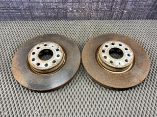 Тормозной диск передний Volkswagen Passat Variant 2010 контрактная Тормозной диск передний Volkswagen Passat Variant 2010