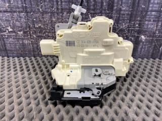 Замок двери задний левый Volkswagen Passat Variant 2010