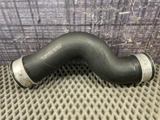 Патрубок интеркуллера Volkswagen Passat Variant 2010 контрактная Патрубок интеркуллера Volkswagen Passat Variant 2010