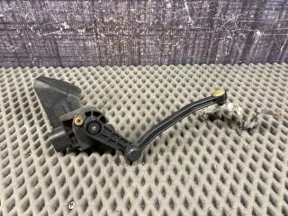 Датчик уровня подвески передний AUDI A4 2004