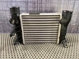 Интеркулер AUDI A4 2004