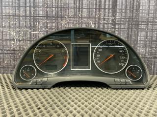 Щиток приборов AUDI A4 2004
