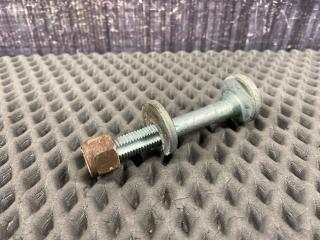 Болт развальный AUDI A4 2004