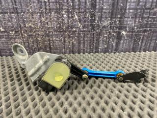 Датчик уровня подвески задний AUDI A4 2004