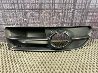 Решетка бампера правая AUDI A4 Avant 2006 контрактная Решетка бампера правая AUDI A4 Avant 2006