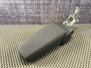 Подлокотник AUDI A4 Avant 2006