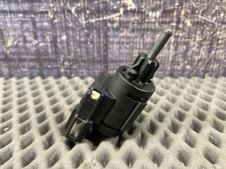 Концевик педали тормоза AUDI A4 Avant 2006