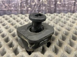 Подушка радиатора AUDI A4 Avant 2006