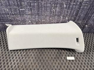 Обшивка салона левая Volkswagen Passat Variant 2010