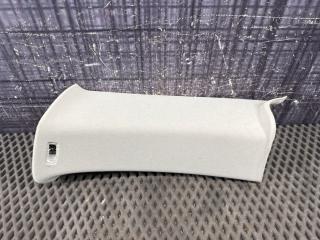 Обшивка салона правая Volkswagen Passat Variant 2010