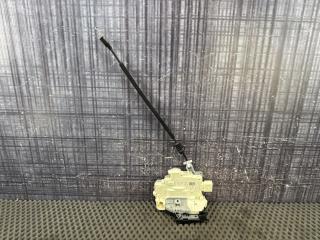 Замок двери передний правый Volkswagen Passat Variant 2010