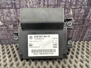 Блок управления парковочным тормозом Volkswagen Passat Variant 2010 контрактная Блок управления парковочным тормозом Volkswagen Passat Variant 2010