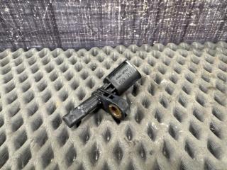 Датчик ABS передний правый Volkswagen Passat 2008