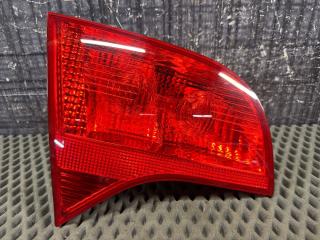 Фонарь в крышку багажника левый AUDI A4 Avant 2006