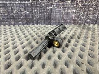 Датчик ABS задний левый Volkswagen Passat 2006