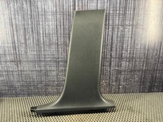 Фото запчасти обшивка салона правая AUDI A4 2006 контрактная запчасть Запчасть обшивка салона правая AUDI A4 2006