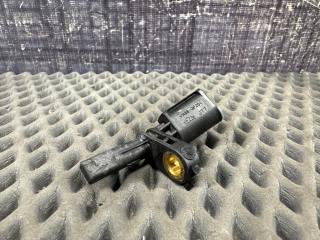 Датчик ABS передний правый Volkswagen Passat 2008