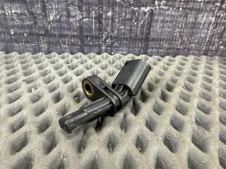 Датчик ABS передний левый Volkswagen Passat 2008