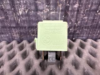 Реле BMW 525i 2001 контрактная Реле BMW 525i 2001